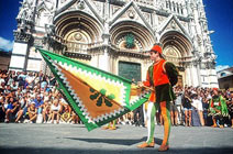 Umzug beim Palio von Siena